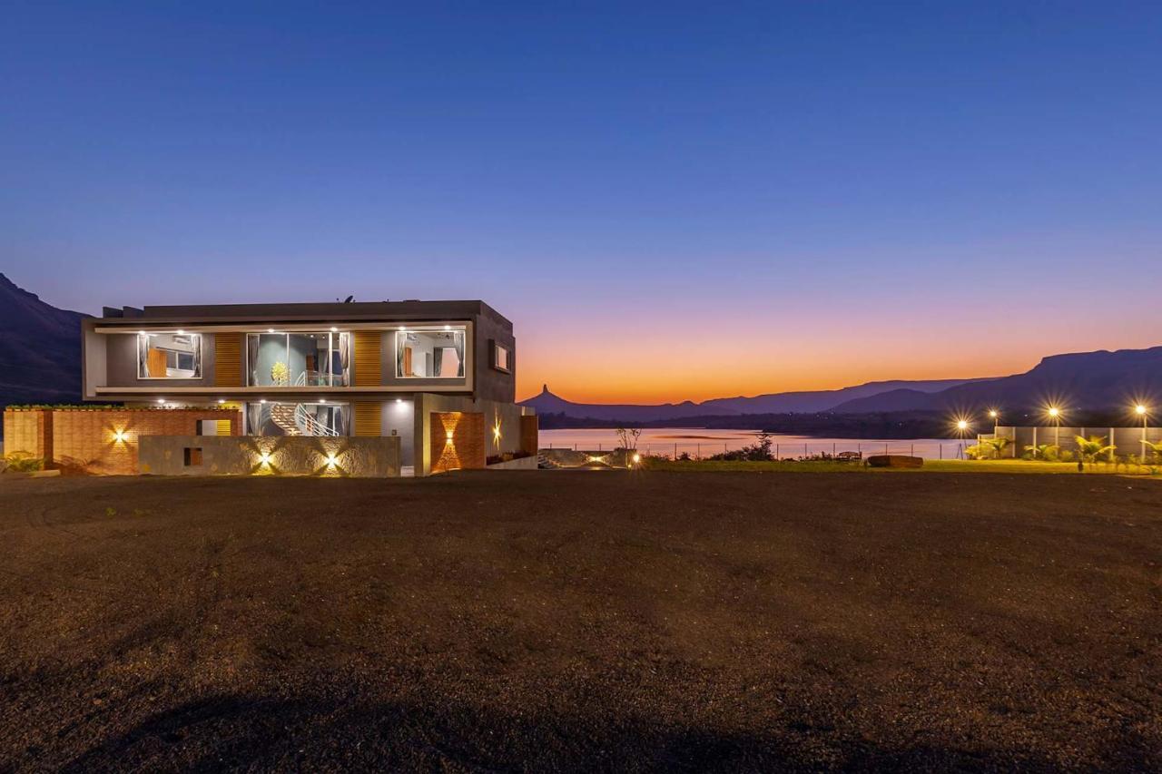 Stayvista's Bellisimo Panorama: Lakeside Retreat with Infinity Pool Nashik Exterior photo